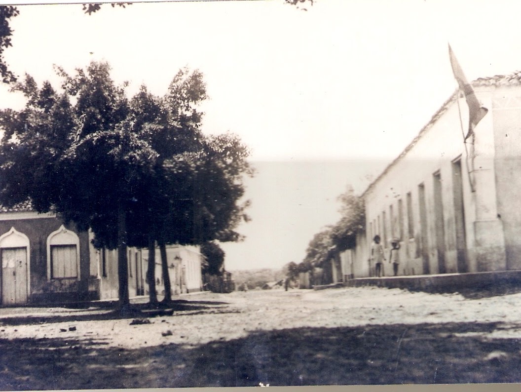 Rua da antiga cidade. 1/8
