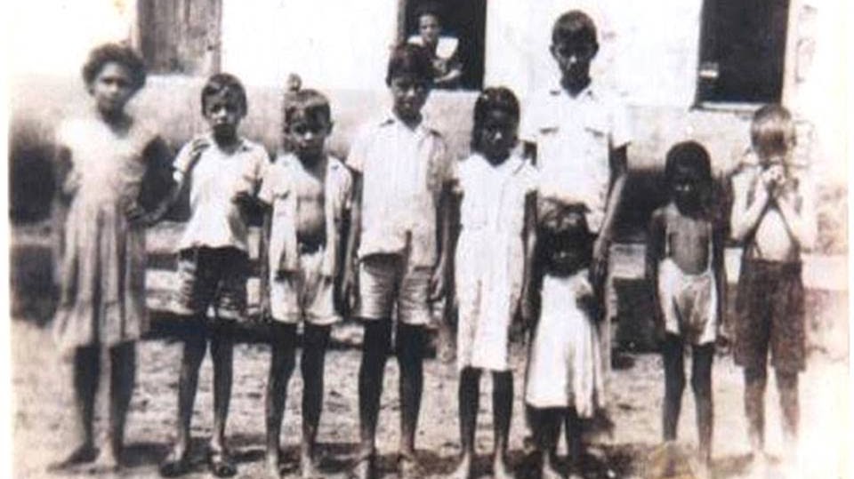 Crianças na Antiga Cidade